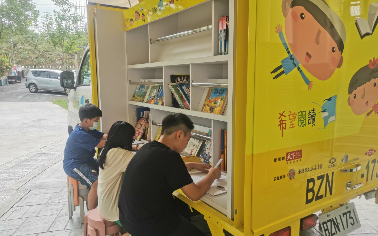 台南市層林國小提供